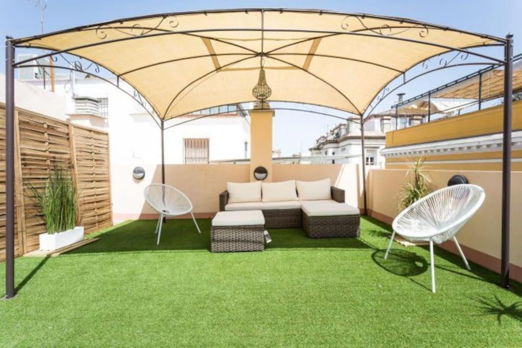 Esse Atico. Precioso Atico Con Terraza En Pleno Centro Apartment Севиля Екстериор снимка